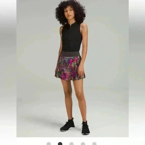 lululemon athletica Dresses & Skirts - Lululemon Side-Pleat High-Rise Skirt 
Vivid Floral Tone Multi / Graphite Grey
